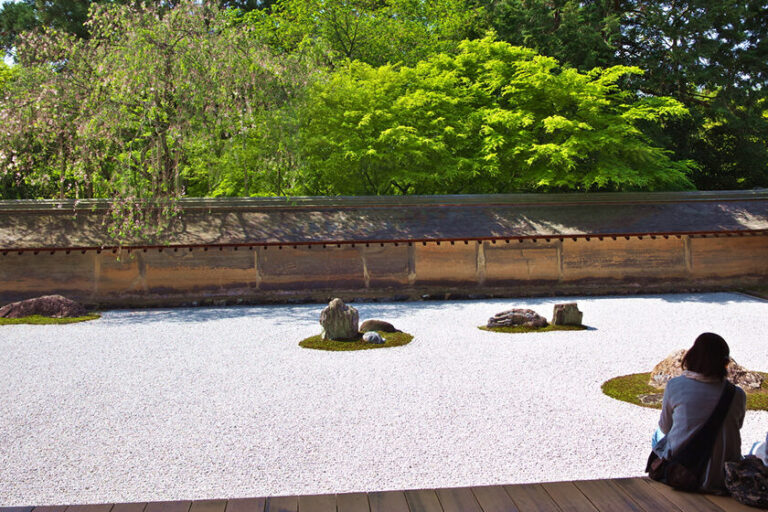 仁和寺ってどんなところ？歴史・見どころ・アクセスについて徹底解説 | お食事処 錦鶴